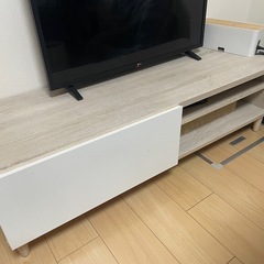 テレビ台の画像