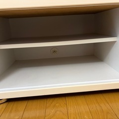 テレビ台の画像