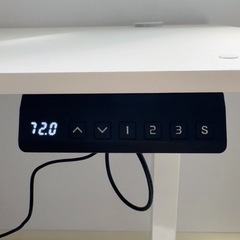 電動昇降デスク ホワイト 120×60 動作確認済 女性限定の画像