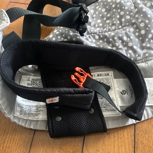 エルゴ 抱っこ紐         赤ちゃん本舗限定
