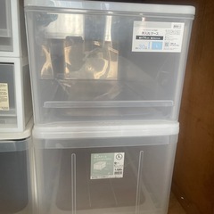 プラスチック収納ケースの画像