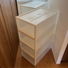 【取引中】無印良品 ポリプロピレン 収納ケース 中 8個セットの画像