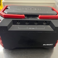 suaoki ポータブル電源蓄電器の画像
