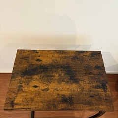 美品サイドテーブルの画像