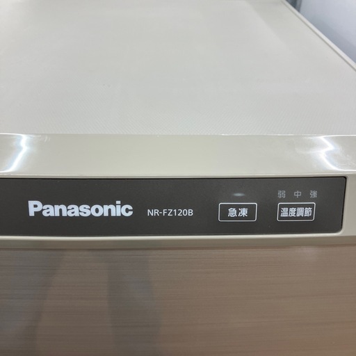 【取りに来られる方限定！！】Panasonic 1ドア冷凍庫 121L Panasonic（パナソニック） 冷凍庫 1ドア 121L 右開き スリムタイプ