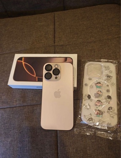 iPhone 16 Pro 512GB デザートチタニウム しんちゃん　ケース