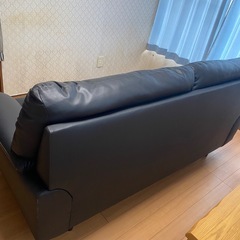 ソファ
の画像
