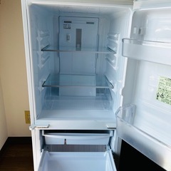 冷蔵庫 SHARP 137l の画像