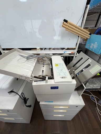 ドレスイン　MA150
チラシ折り機