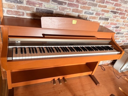 【電子ピアノ / YAMAHA Clavinova】