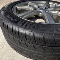 タイヤ アルミホイール    セットの画像
