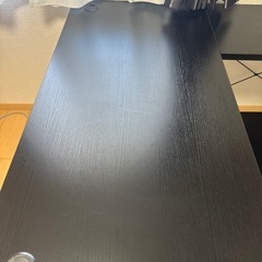 L時型パソコンデスク(おまけにゲーミングチェア付き)の画像