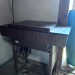 brotherの古ミシン（ジャンク）の画像