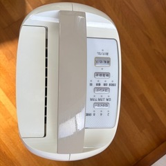 アイリスオーヤマ 衣類乾燥除湿機（2018年製）の画像