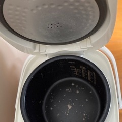 炊飯器
の画像