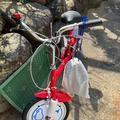 折りたたみ自転車の画像