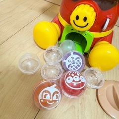 【アンパンマンガチャガチャ】の画像