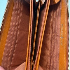 【新品未使用】PATRICK COX(パトリックコックス)財布　オレンジ×ベージュ　
の画像