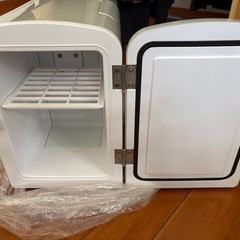 ポータブル保冷温庫の画像