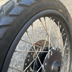 ハンターカブノーマルタイヤ　80/90-17　の画像