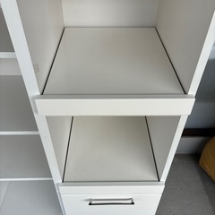 レンジ台付きキッチン収納棚の画像