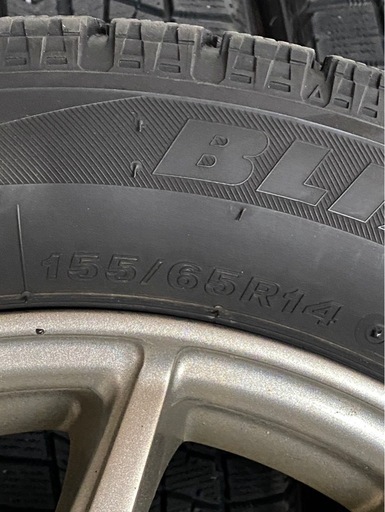 ブリヂストン　スタッドレス