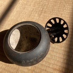 岩師一部卒業記念らしき香炉　もしくは　線香立ての画像