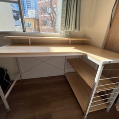 作業用デスク、PCデスクの画像