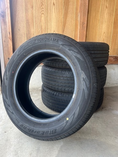 新品外した中古タイヤ205/60R16 96H 年製2025バリ溝