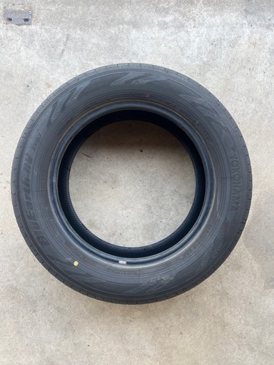 新品外した中古タイヤ205/60R16 96H 年製2025バリ溝