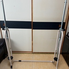 折り畳み式鉄棒　高さ最大132cmの画像