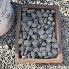 黒玉砂利　庭の画像