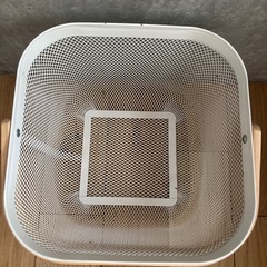 IKEA リザトープ　かご
の画像
