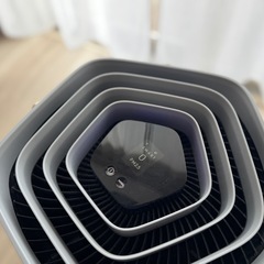 ［美品］エレクトロラックス PureA9.2 空気清浄機 EP71-56GYAの画像