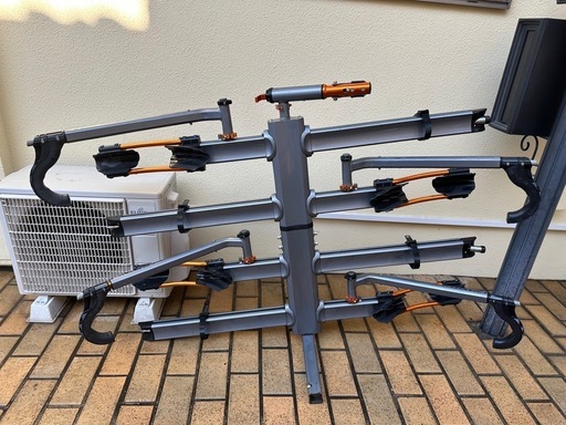 Kuat NV 2.0 Bike Rack ヒッチキャリア 4台積み 鍵付き
