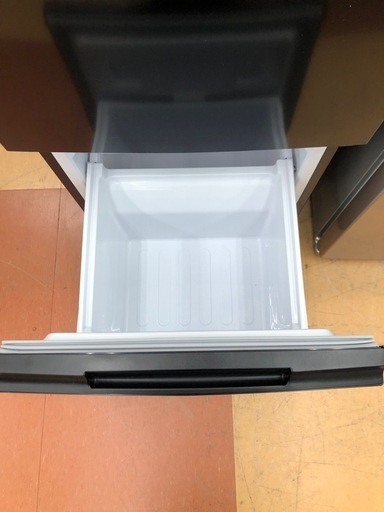 《尼崎市/リサイクルショップドリーム次屋店》★ジモティー割引有★2ドア冷蔵庫　シャープ　SJ-15e3 2023年製　中古品☆尼崎市若王寺☆