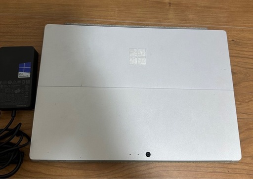 Surface Pro 4 Core i5第6世代 SSD256GBメモリ8GB