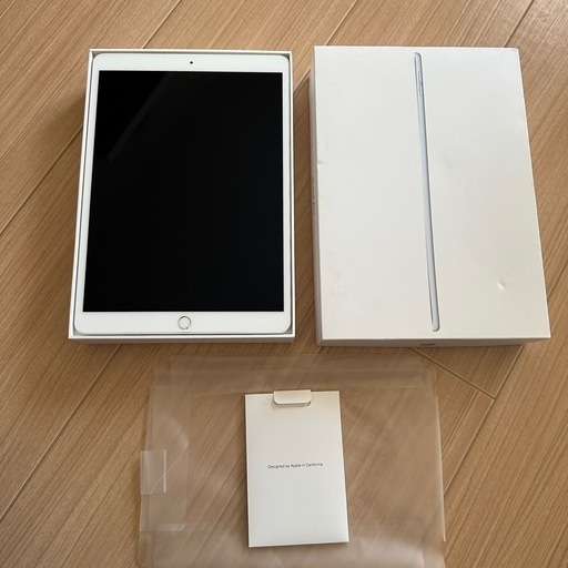 iPad  air 第3世代　64GB（専用の箱付き）