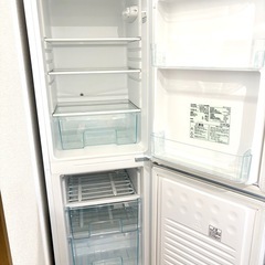 2021年式 162L 冷蔵庫 冷凍庫 IRIS の画像