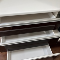 【3/19まで】【美品】ニトリ　食器棚　リガーレ　キッチンボードの画像