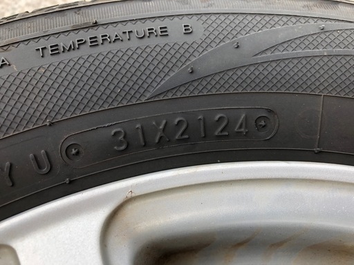 【交渉中の為一時停止】夏タイヤ2本づつ2種175/65/R15