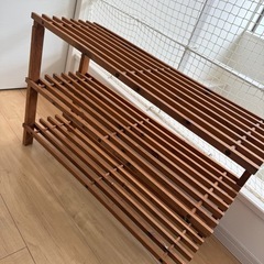 ⭐️練馬駅まで取りに来れる方にあげます⭐️ビンテージ感ある木製3段の棚の画像