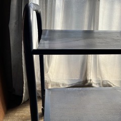 紺色二段ラックの画像