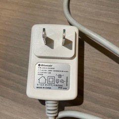 【3/26迄】Blueair 空気清浄機 青と白(送料込み)の画像