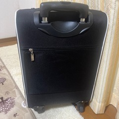 ソフトキャリーケース　ソフトスーツケース　キャリーバッグの画像