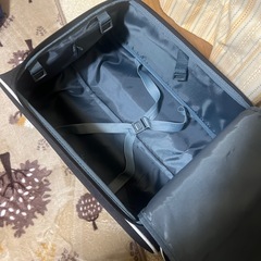 ソフトキャリーケース　ソフトスーツケース　キャリーバッグの画像