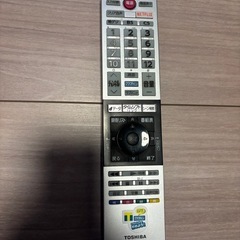 【4K/40インチ】東芝 REGZA 40M500X ＋テレビスタンド付き！の画像