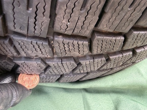 DUNLOP スタッドレスタイヤ 205/65R16