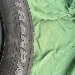 225/60R17 スタッドレスタイヤ TRANPATHの画像
