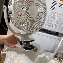 無料｜クリップ＆卓上扇風の画像